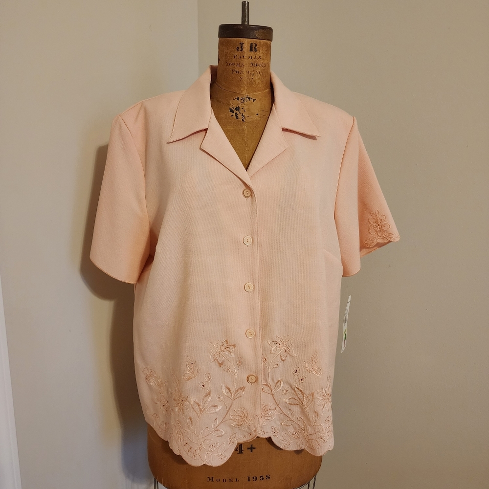 Alfred Dunner Peach Shirt Size 18W